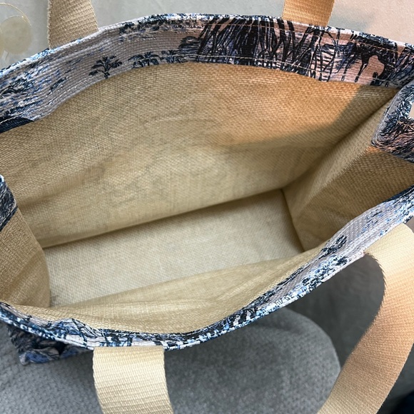 💙DIOR - Around The World - Straw style VIP Tote bag - Picture 2 of 4